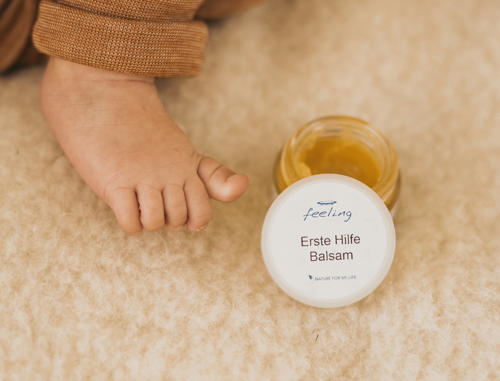 Erste Hilfe Balsam und Babyfuß
